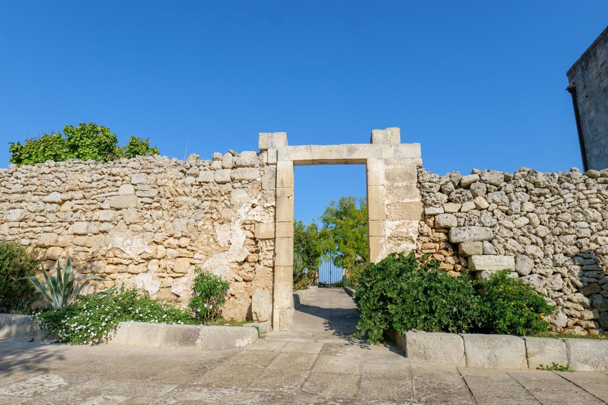 فندق Masseria Furca أليميني المظهر الخارجي الصورة